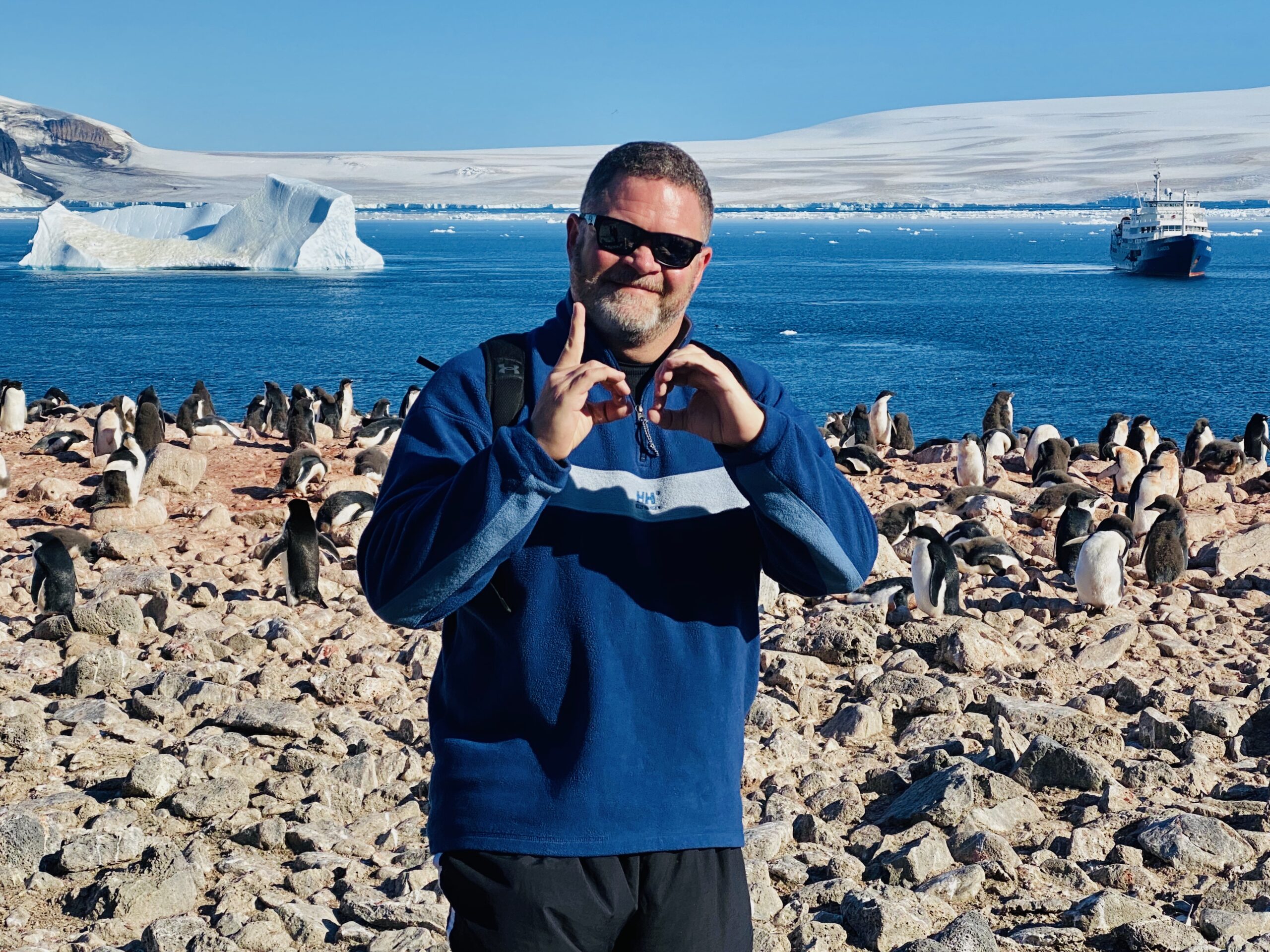 Meet Darrell Seale: The Scuba Diving Instructor Behind 2,500 Dives